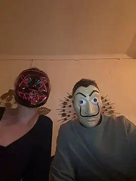 ExtremeTemptation online show from April 19, 2026, 5:36 pm