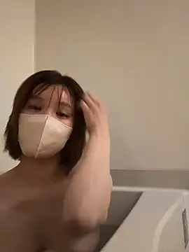 Snapshot of _3_mNm_3_ chatting on February 12, 2026, 11:32 am 3 mNm 3 online show from February 12, 2026, 11:32 am