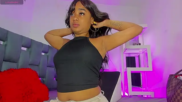 AgathaBladde online show from March 24, 2026, 12:16 pm