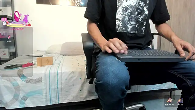 milo cruz  online show from April 3, 2026, 5:03 am