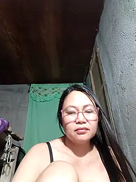 hotpinay 45 online show from April 16, 2026, 8:04 am