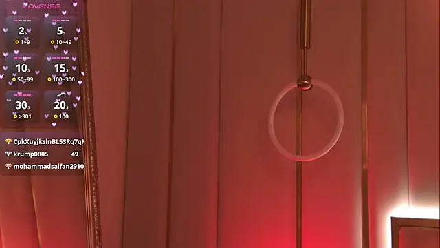 MollyHilton online show from April 18, 2026, 7:40 pm