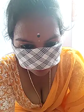 Snapshot of Kavya_KannadaTamil chatting on February 8, 2026, 5:05 am Kavya KannadaTamil online show from February 8, 2026, 5:05 am