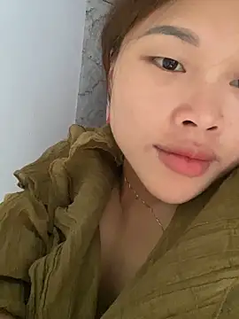 Emxinhka1 online show from April 6, 2026, 4:46 am