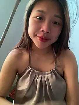 Emxinhka1 online show from April 4, 2026, 2:29 am