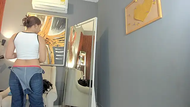 Snapshot of nina_swaan chatting on February 11, 2026, 10:59 am nina swaan online show from February 11, 2026, 10:59 am