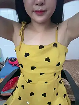 hotgirl-sexy online show from May 16, 2026, 1:26 am