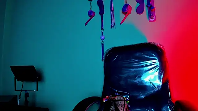 Snapshot of hazz_smith_ chatting on February 26, 2026, 5:46 pm hazz smith online show from February 26, 2026, 5:46 pm