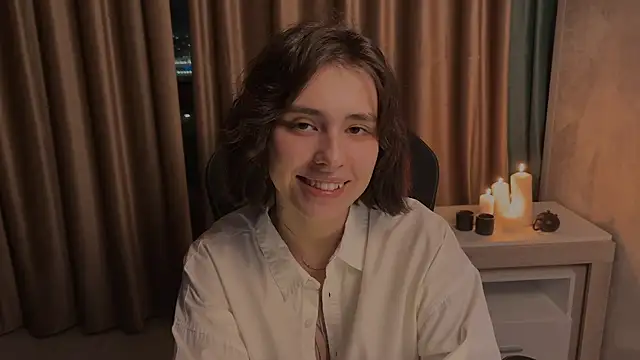 fullofluv online show from April 1, 2026, 2:58 pm