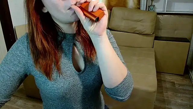 Snapshot of NotYourDoll chatting on December 9, 2024, 10:43 am NotYourDoll online show from December 9, 2024, 10:43 am