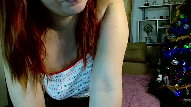 Snapshot of NotYourDoll chatting on December 25, 2024, 10:06 am NotYourDoll online show from December 25, 2024, 10:06 am