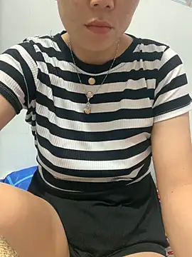 Baby-lovely69 online show from April 12, 2026, 11:08 pm