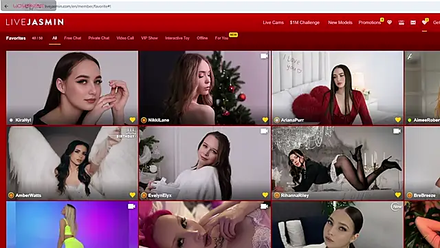 Snapshot of CrystalLili chatting on February 26, 2026, 3:28 am CrystalLili online show from February 26, 2026, 3:28 am