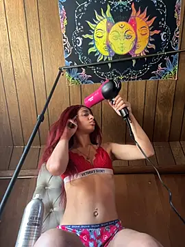 heluvsbabii online show from April 21, 2026, 6:25 pm