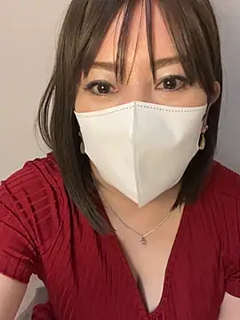 Mitsuco surflady online show from April 2, 2026, 4:57 pm