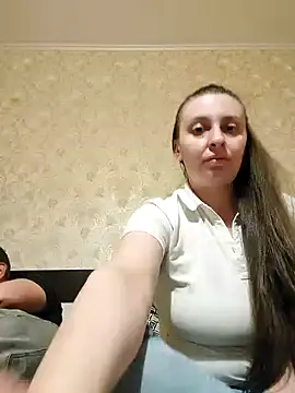 Melody29s online show from April 19, 2026, 3:13 pm