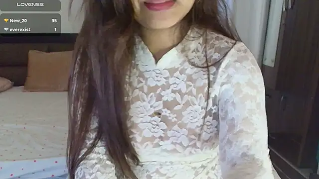 Snapshot of Yara-143 chatting on February 23, 2026, 8:37 am Yara-143 online show from February 23, 2026, 8:37 am