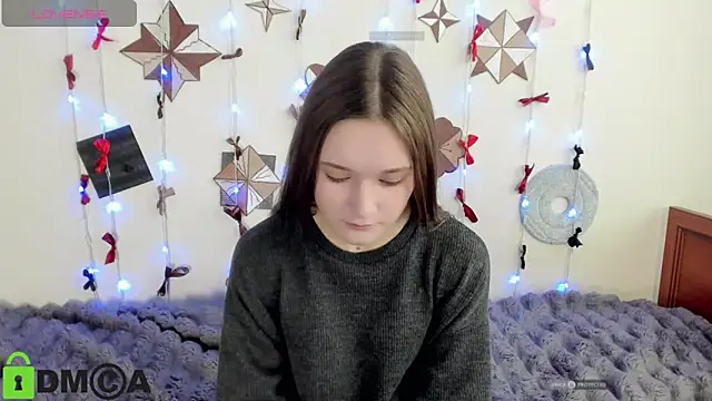 Snapshot of Elina_X chatting on June 15, 2026, 1:22 pm Elina X online show from June 15, 2026, 1:22 pm