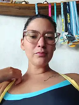 Snapshot of Harley-77 chatting on February 28, 2026, 6:18 pm Harley-77 online show from February 28, 2026, 6:18 pm