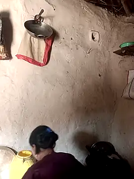 Snapshot of Lovely_sima chatting on February 14, 2026, 5:40 am Lovely sima online show from February 14, 2026, 5:40 am