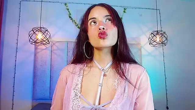 madissonrousecs online show from April 5, 2026, 4:08 am