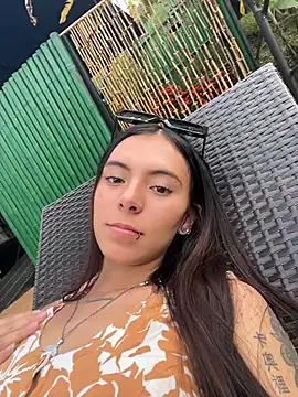 Snapshot of MayteLove chatting on February 7, 2026, 10:07 pm MayteLove online show from February 7, 2026, 10:07 pm