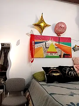 yoahotpetrafiery online show from March 25, 2026, 7:35 pm