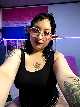 Snapshot of Lilith_Oni66 chatting on February 4, 2026, 7:53 pm Lilith Oni66 online show from February 4, 2026, 7:53 pm