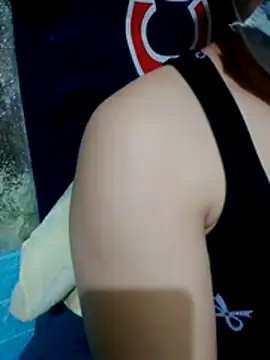 YIYI-502 online show from February 25, 2026, 2:50 pm