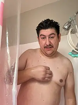 Snapshot of Skizm1986 chatting on February 3, 2026, 5:18 pm Skizm1986 online show from February 3, 2026, 5:18 pm