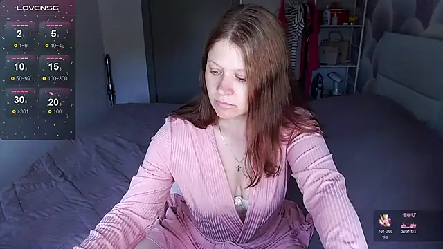 Snapshot of Aleksasamuii chatting on June 10, 2026, 8:37 am Aleksasamuii online show from June 10, 2026, 8:37 am