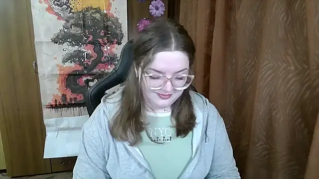 Teasing Dora online show from April 7, 2026, 11:06 pm