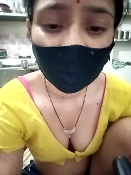 Snapshot of khushi_rawat chatting on February 23, 2026, 6:08 pm khushi rawat online show from February 23, 2026, 6:08 pm