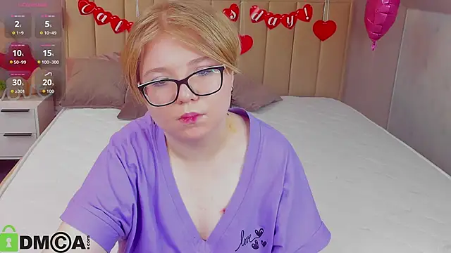 Snapshot of Lauraaa_Smith chatting on February 20, 2026, 12:40 am Lauraaa Smith online show from February 20, 2026, 12:40 am