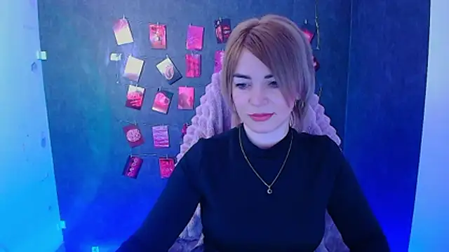 CuttieEmma online show from February 10, 2026, 6:56 am