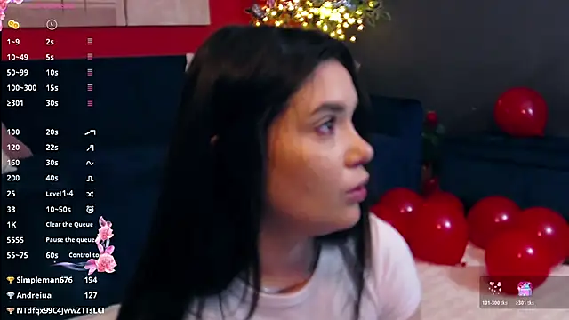 Snapshot of SelenaAllure chatting on February 17, 2026, 5:05 am SelenaAllure online show from February 17, 2026, 5:05 am