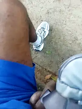 andresj22hot online show from April 9, 2026, 11:49 am