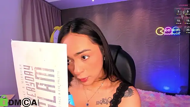 Snapshot of linda_dixon chatting on March 2, 2026, 12:45 pm linda dixon online show from March 2, 2026, 12:45 pm