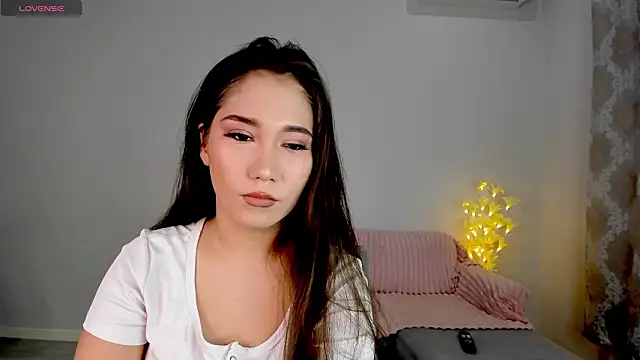 Snapshot of mayameilin chatting on February 9, 2026, 1:09 pm mayameilin online show from February 9, 2026, 1:09 pm