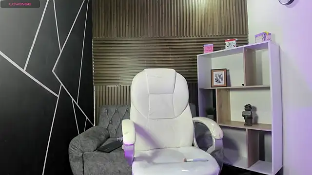 GemmaBrown online show from February 10, 2026, 12:59 pm