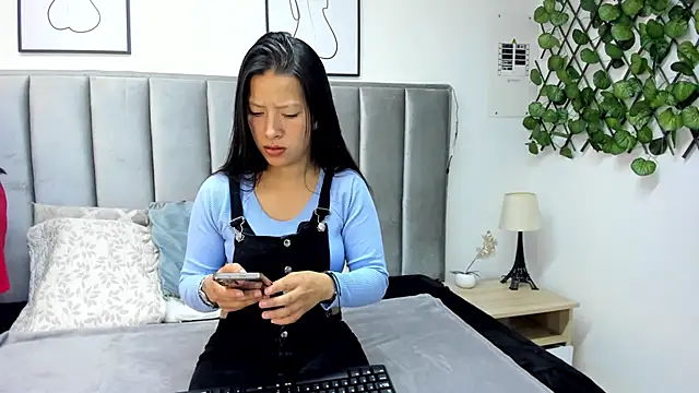 double temptation  online show from February 25, 2026, 12:38 pm