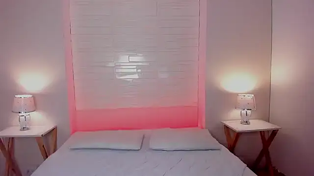 GabbyOwenn online show from March 26, 2026, 4:11 am