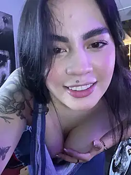 eliza pink24 online show from March 16, 2026, 6:54 pm