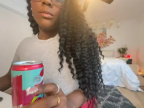 Snapshot of Anadia_Starr chatting on February 22, 2026, 1:08 am Anadia Starr online show from February 22, 2026, 1:08 am