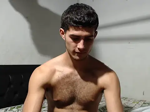 Snapshot of jhayko22 chatting on February 8, 2026, 12:30 am jhayko22 online show from February 8, 2026, 12:30 am