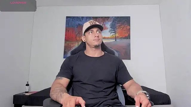 ryanwhite3 online show from April 8, 2026, 2:02 am