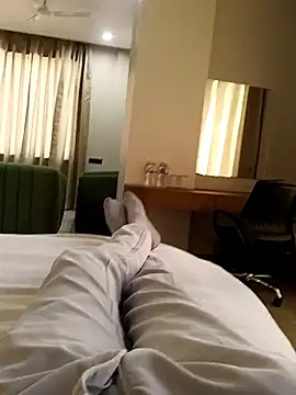 Romantic rakesh 12 online show from March 3, 2026, 8:21 am