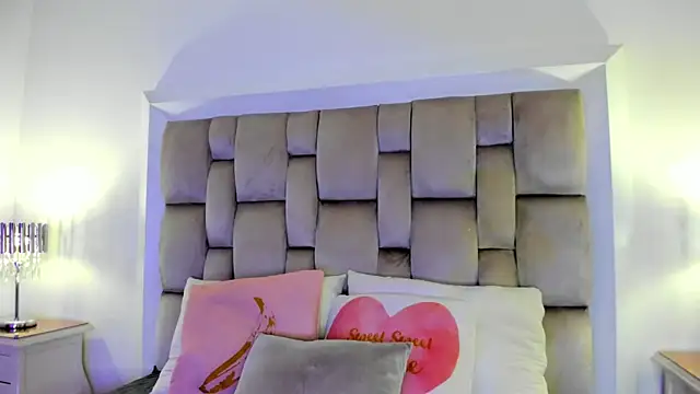 sweets one online show from June 2, 2026, 3:39 am