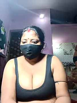 Fetish-Couple2 online show from February 11, 2026, 9:03 pm