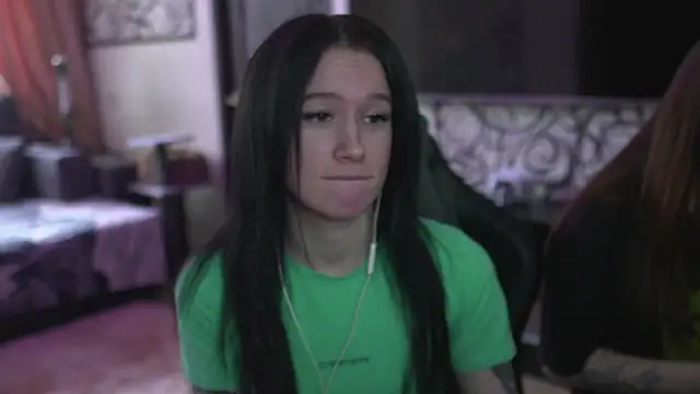 Snapshot of Carolina_G0lden chatting on February 21, 2026, 10:50 am Carolina G0lden online show from February 21, 2026, 10:50 am